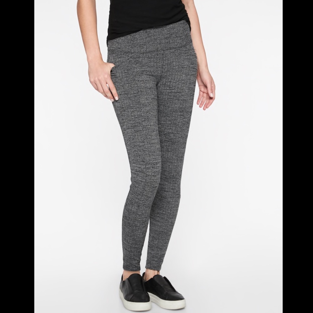 Athleta Med. high waist Metro Herringbone legging